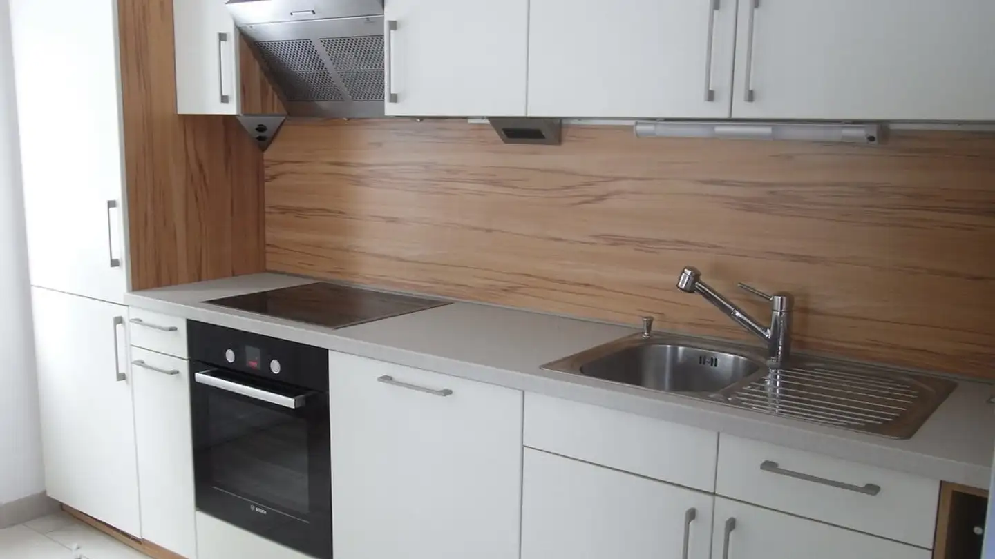 Single house for rent - Rue Des 22-Cantons 38, 2300 La Chaux-de-Fonds - Photo 4