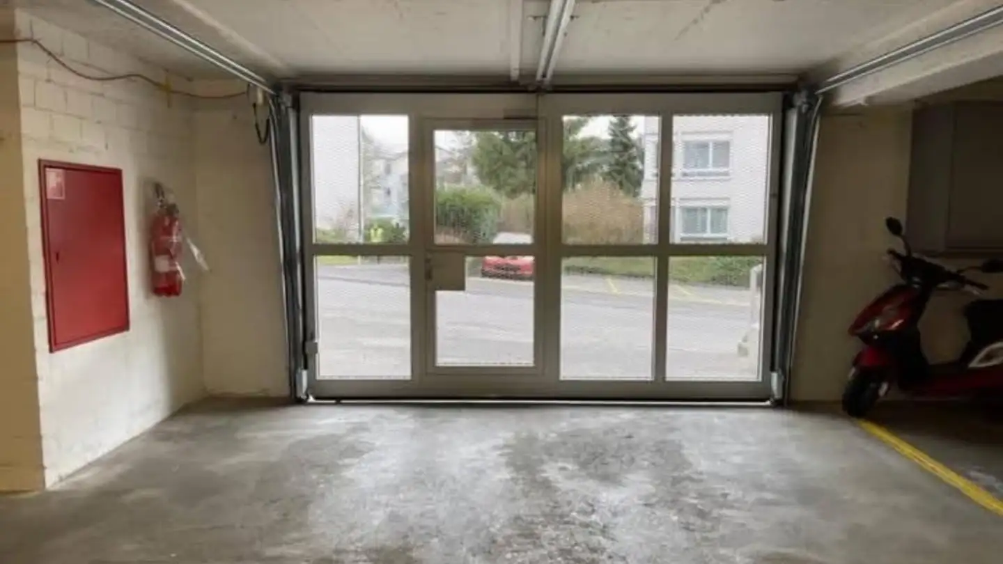 Covered parking space for rent - Hirtenhofring 28, 6005 Luzern - Photo 4