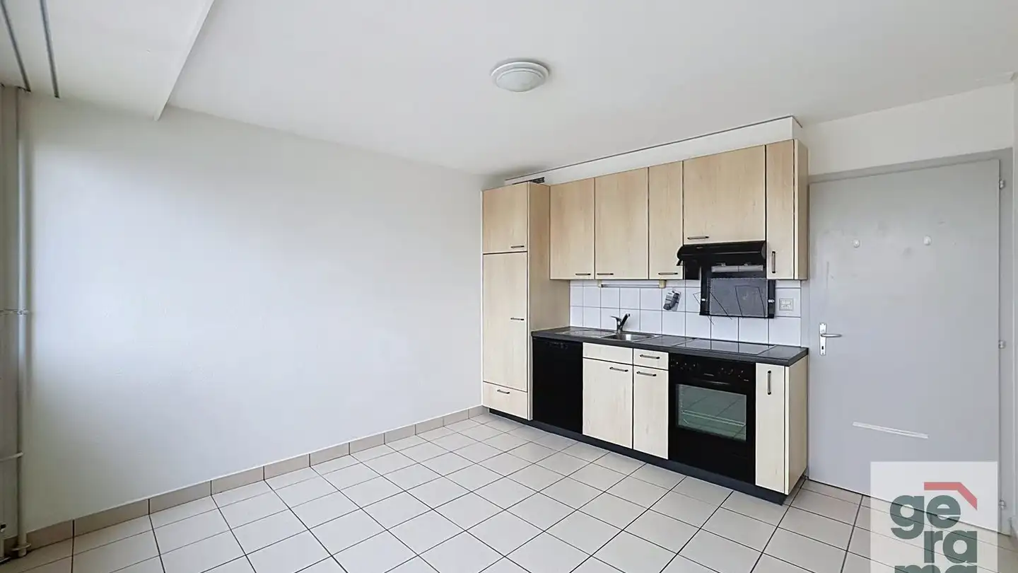 Apartment for rent - Avenue Jean-Bourgknecht 16, 1700 Fribourg - Photo 2
