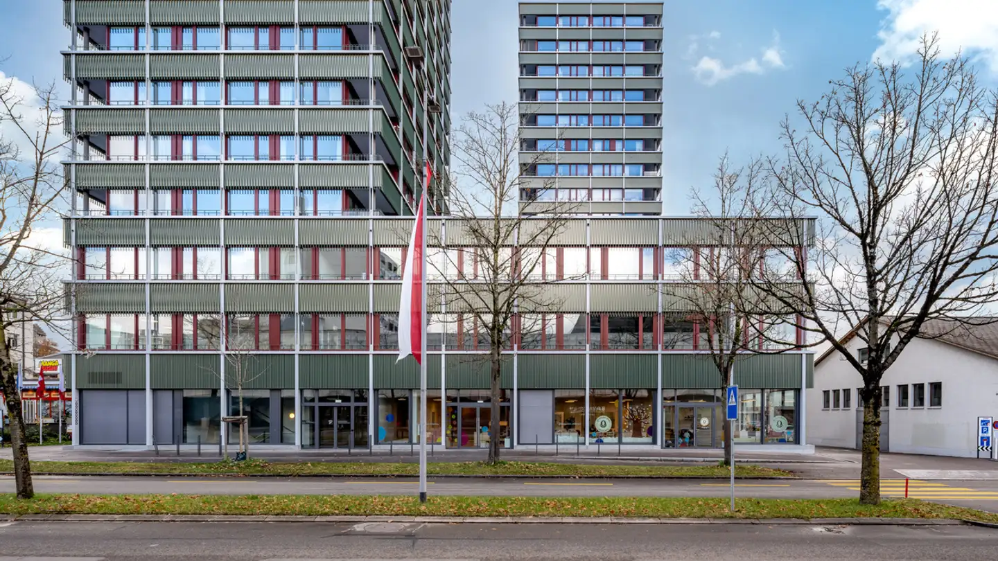 Arztpraxis mieten - Zürichstrasse, 8606 Nänikon - Foto 3