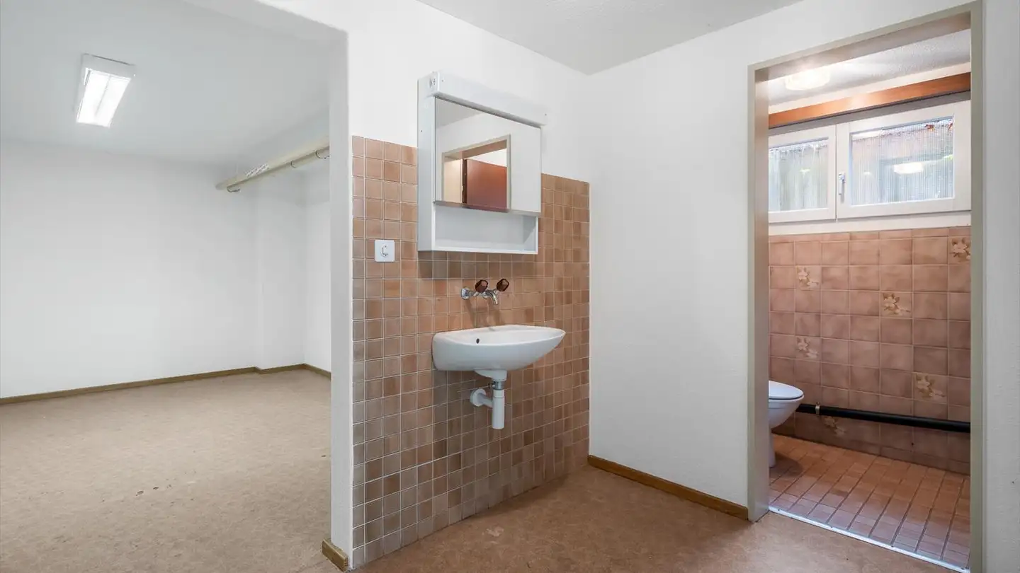 Commerciale in affitto - Zürcherstrasse 31, 8730 Uznach - Photo 4