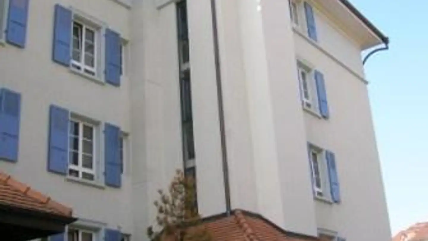 Place de parking extérieure à louer - Avenue Collonges, 1004 Lausanne