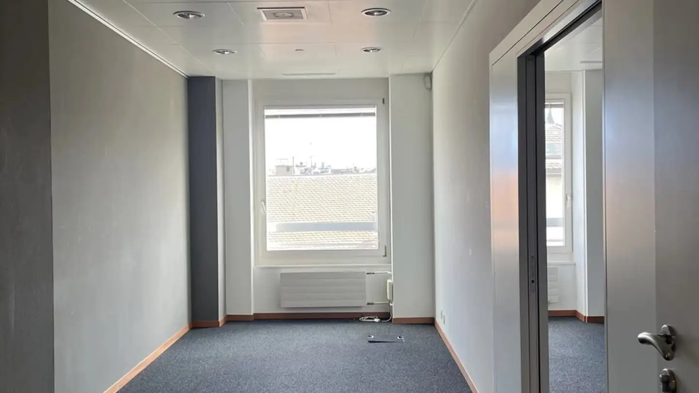 Office space for rent - 1204 Genève - Photo 3