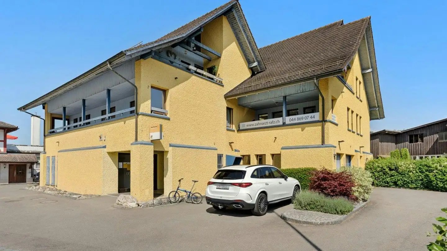 Edificio residenziale in vendita - Landstrasse 13, 8197 Rafz