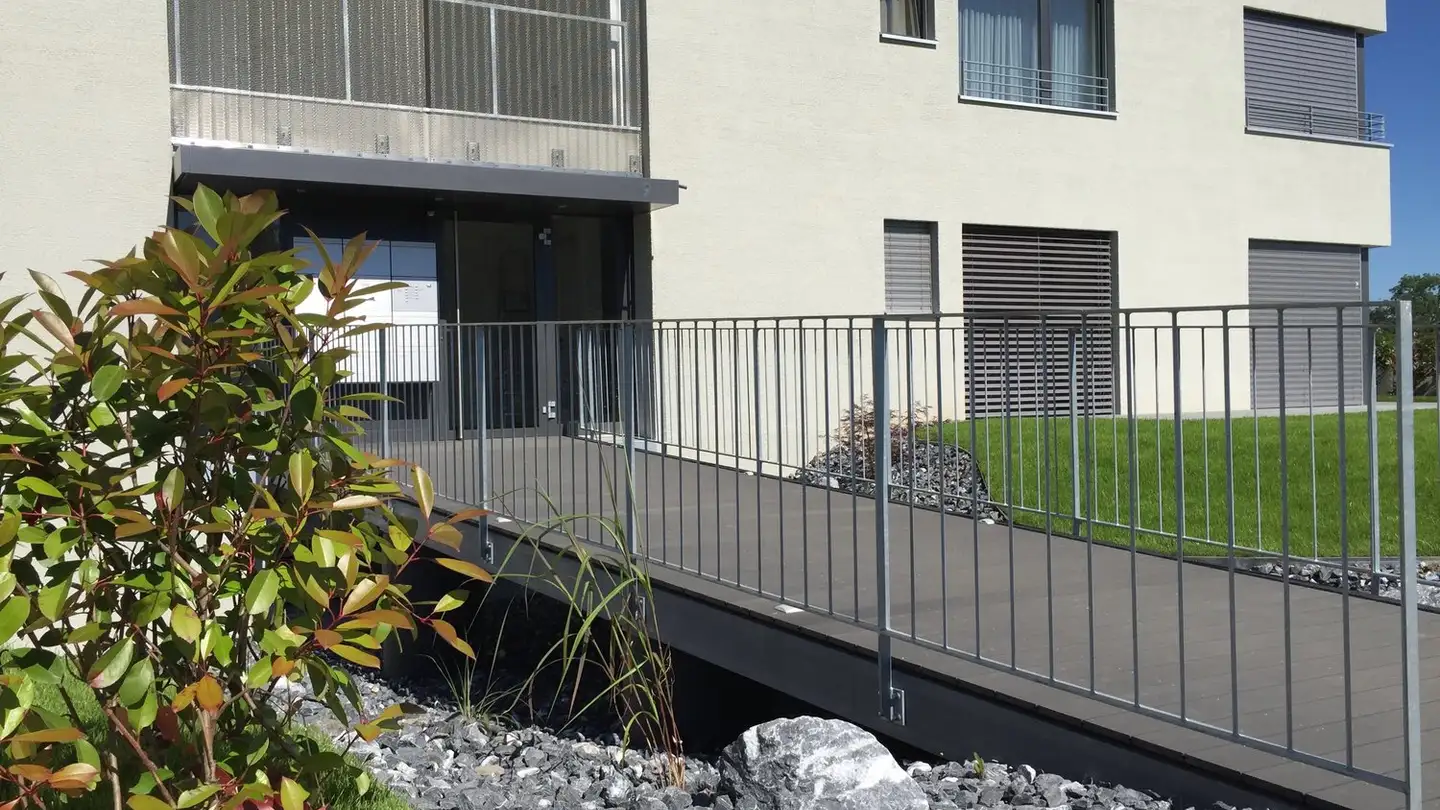 Tiefgaragenstellplatz mieten - Rieslingstrasse 9, 4107 Ettingen - Foto 3