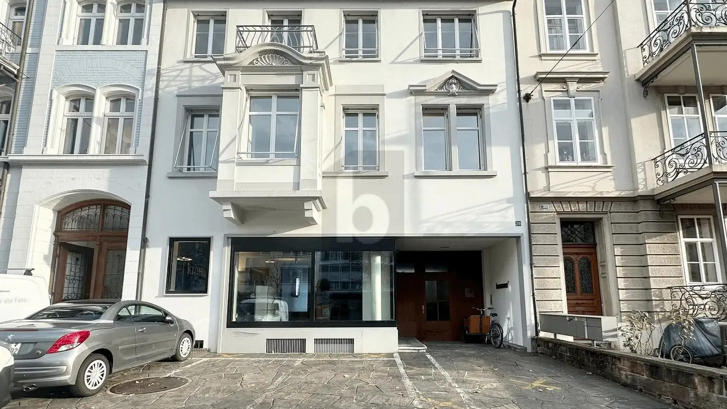 Mischgenutztes Gebäude kaufen - 4053 Basel