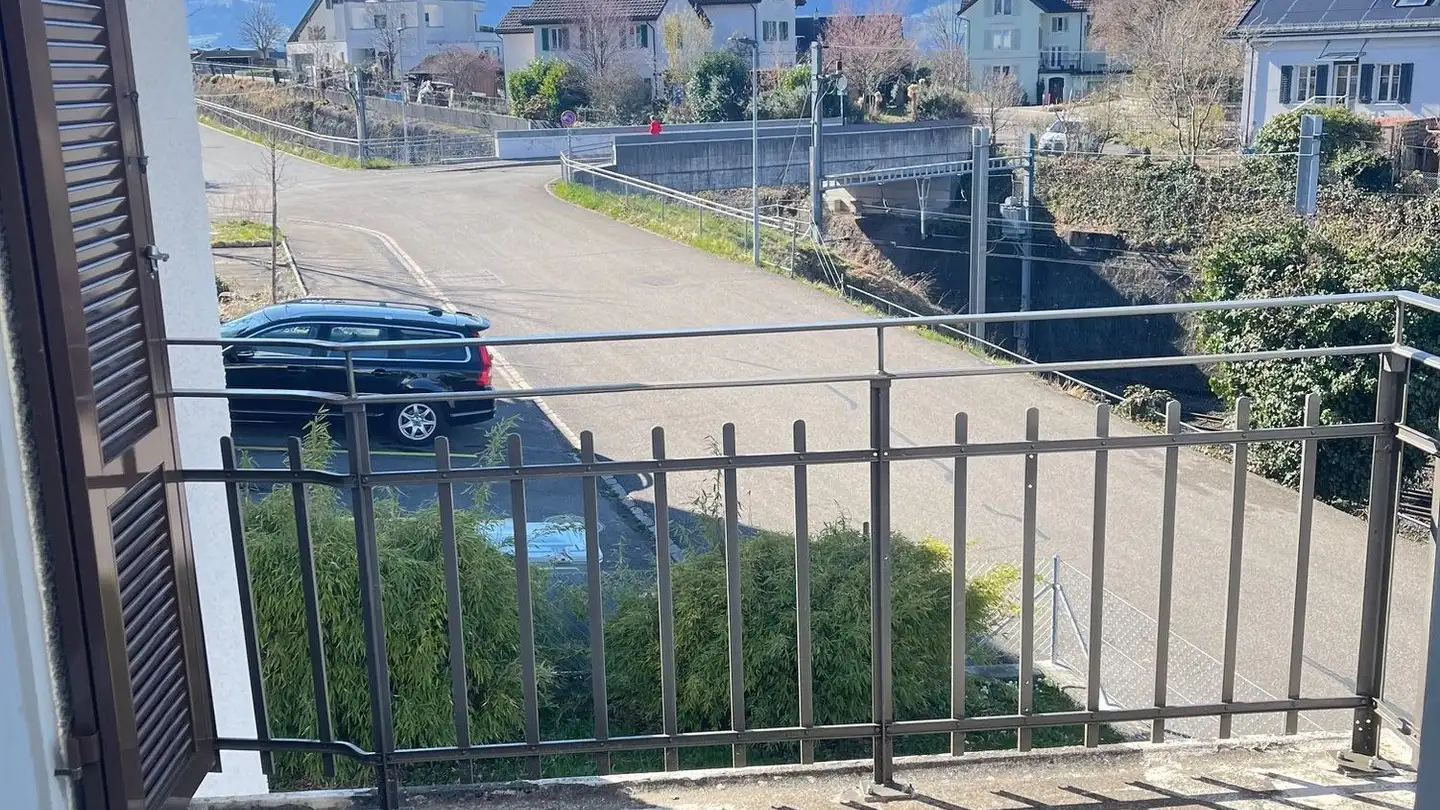 Dachgeschosswohnung mieten - Rosenstrasse 11, 8630 Rüti ZH - Foto 4