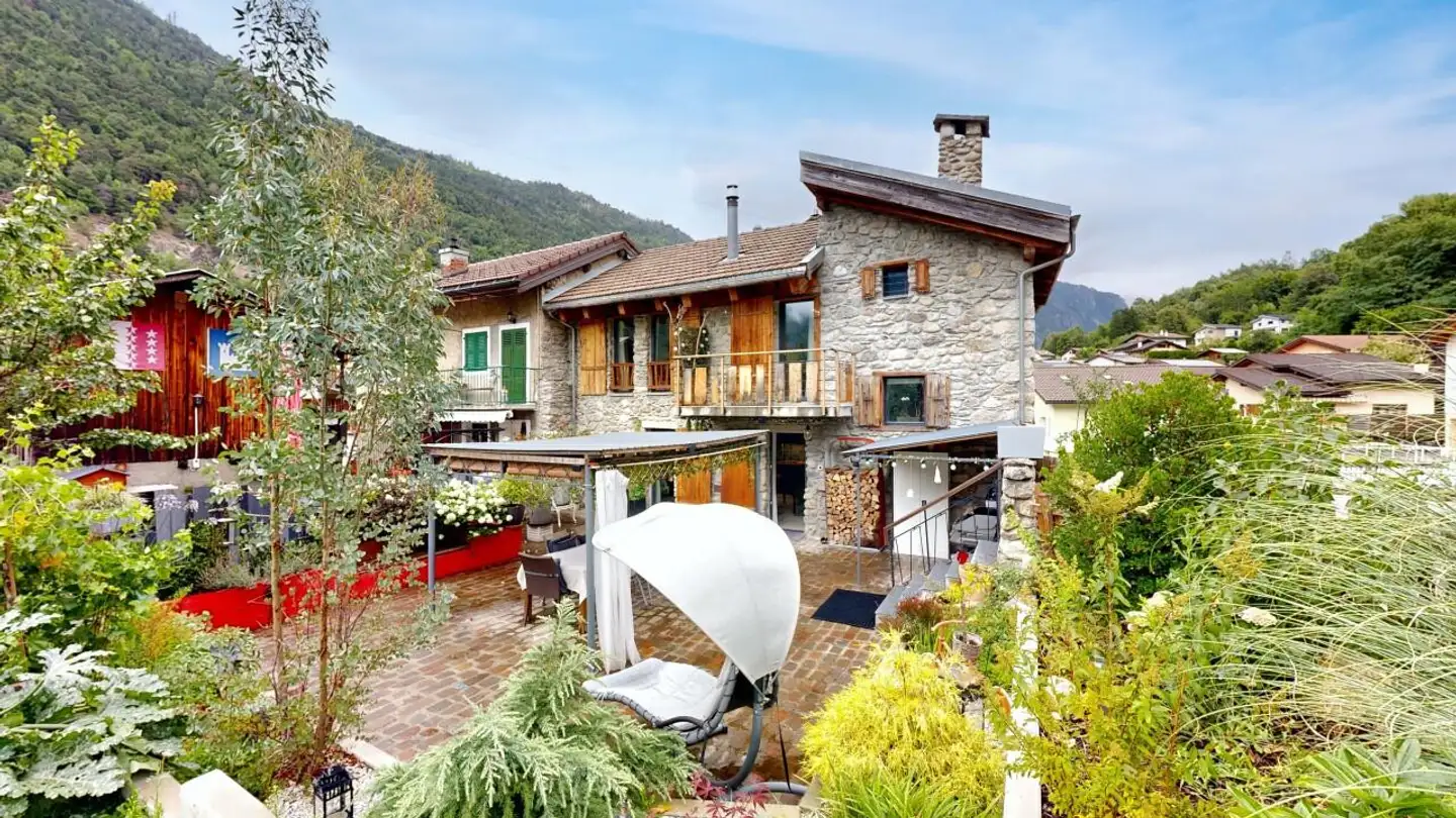 Maison en terrasse à vendre - 1932 Bovernier