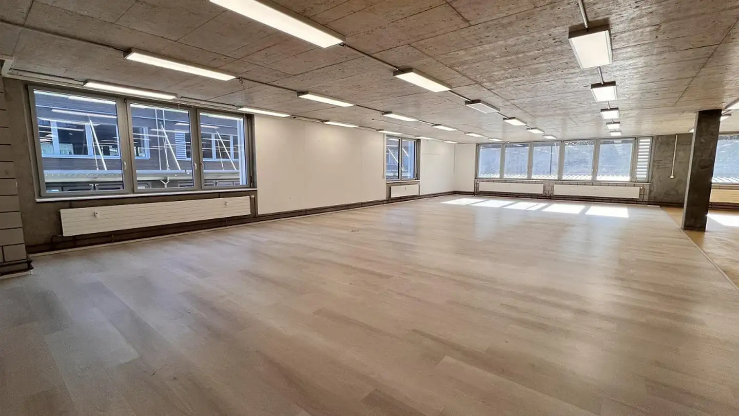 Commercial for rent - Schützenstrasse 7, 8800 Thalwil - Photo 2