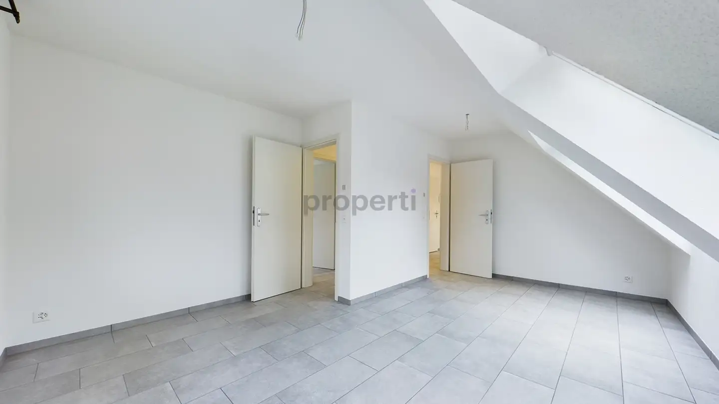 Attique à louer - 2540 Grenchen - Photo 2