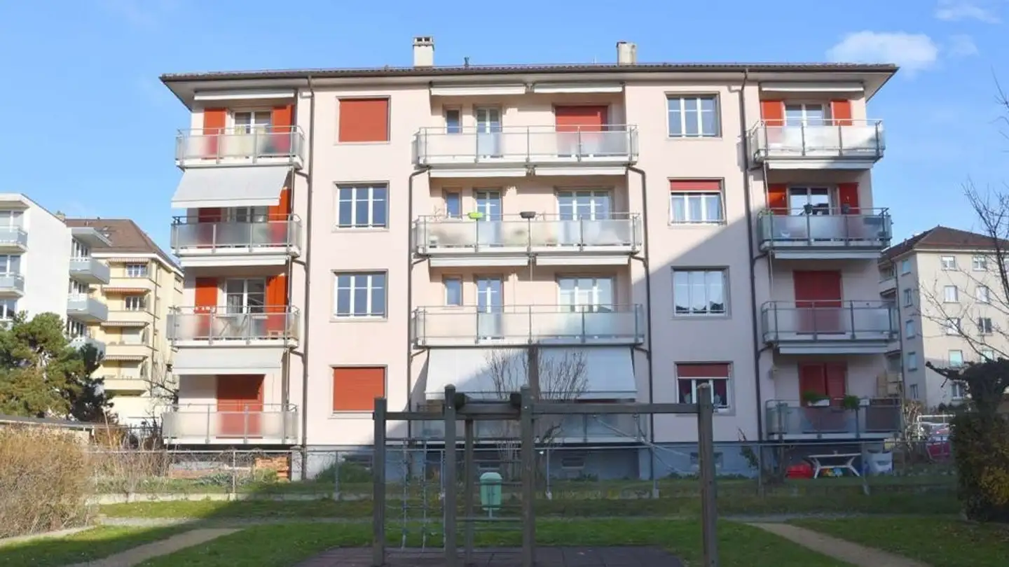 Parcheggio esterno in affitto - Avenue De Cour 46, 1007 Lausanne