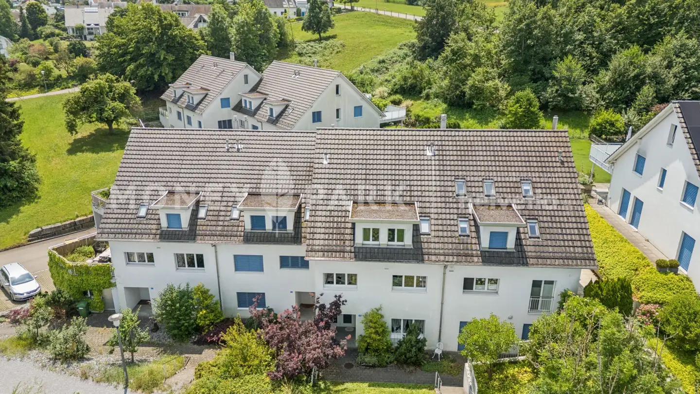 Row house for sale - Pfannenstielstrasse, 8132 Egg b. Zürich