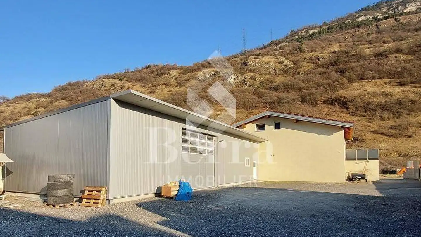 Commerciale in vendita - 1907 Saxon - Foto 2