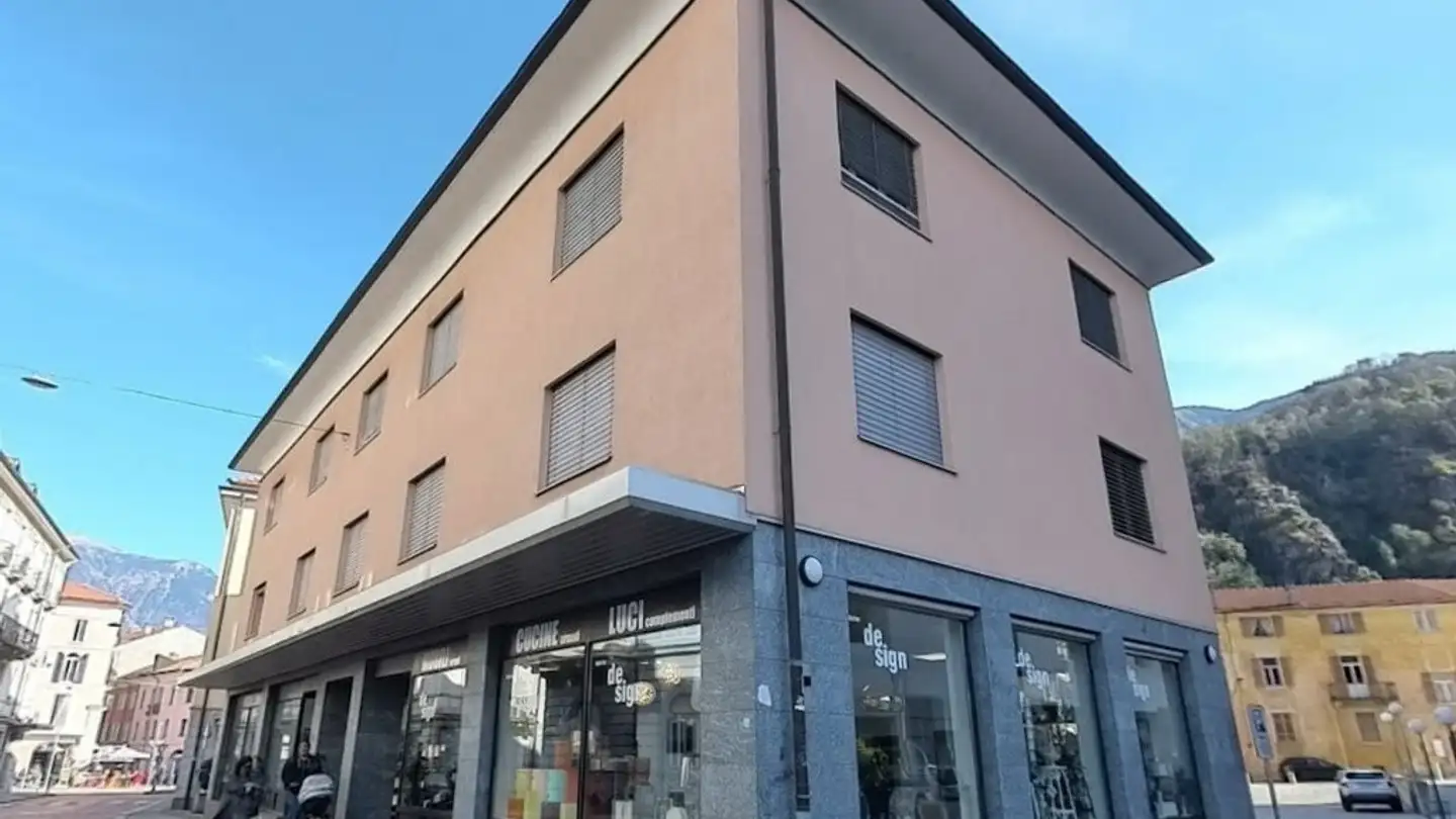 Office space for rent - Via Lugano 2, 6500 Bellinzona