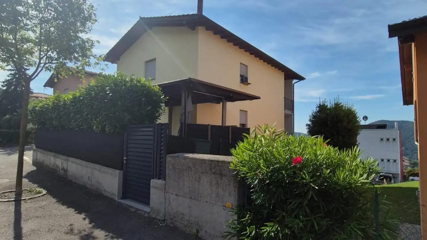 Einfamilienhaus kaufen - 6833 Vacallo