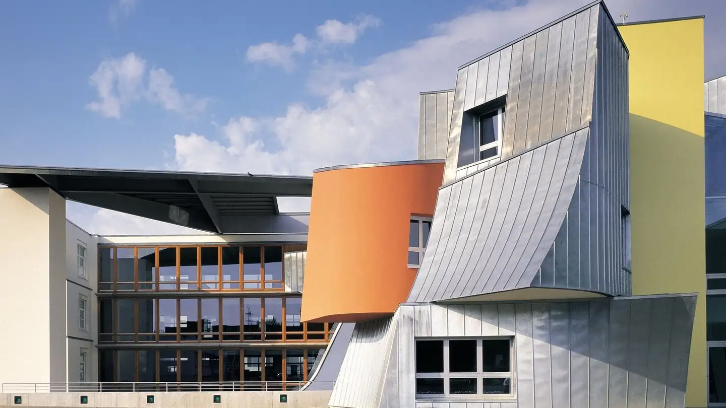 Office space for rent - Klünenfeldstrasse 22, 4127 Birsfelden