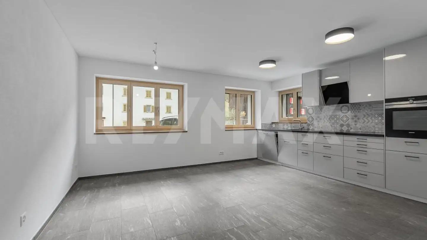 Appartamento in vendita - 7173 Surrein