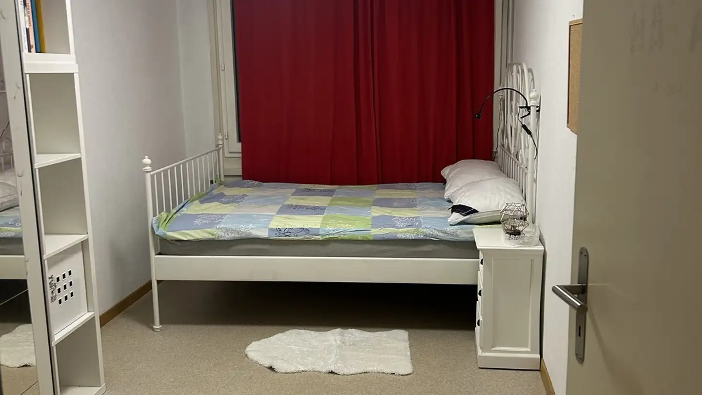 Single room for rent - Lerchenberg 3, 8046 Zürich