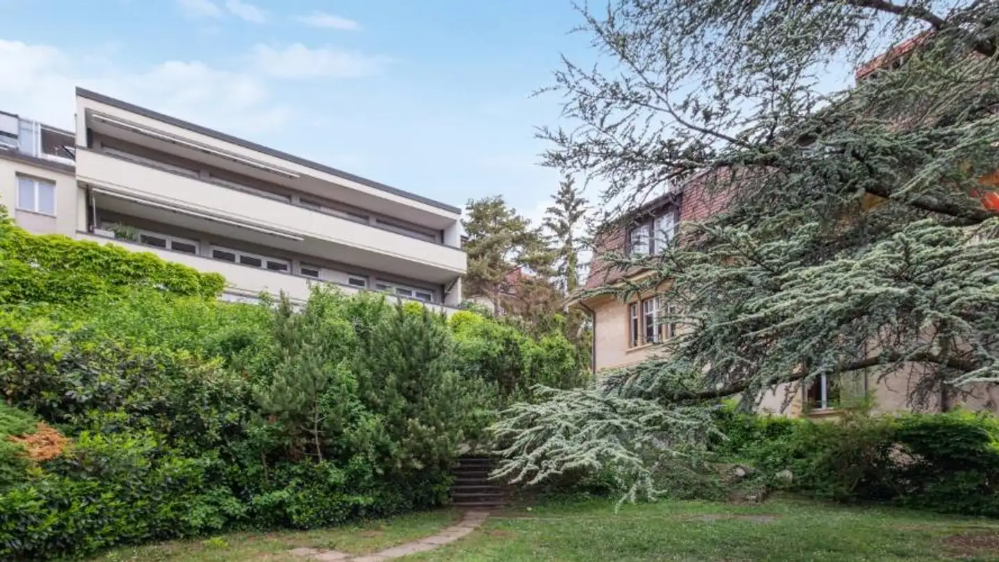 Garage individuel à louer - Rue Du Crêt Taconnet 32, 2000 Neuchâtel