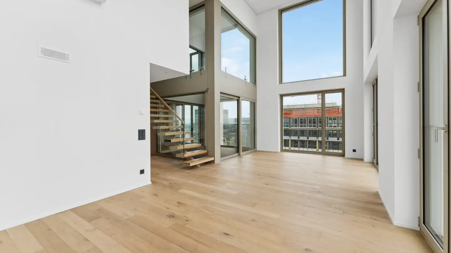 Villa for rent - Hagenholzstrasse 55, 8050 Zürich