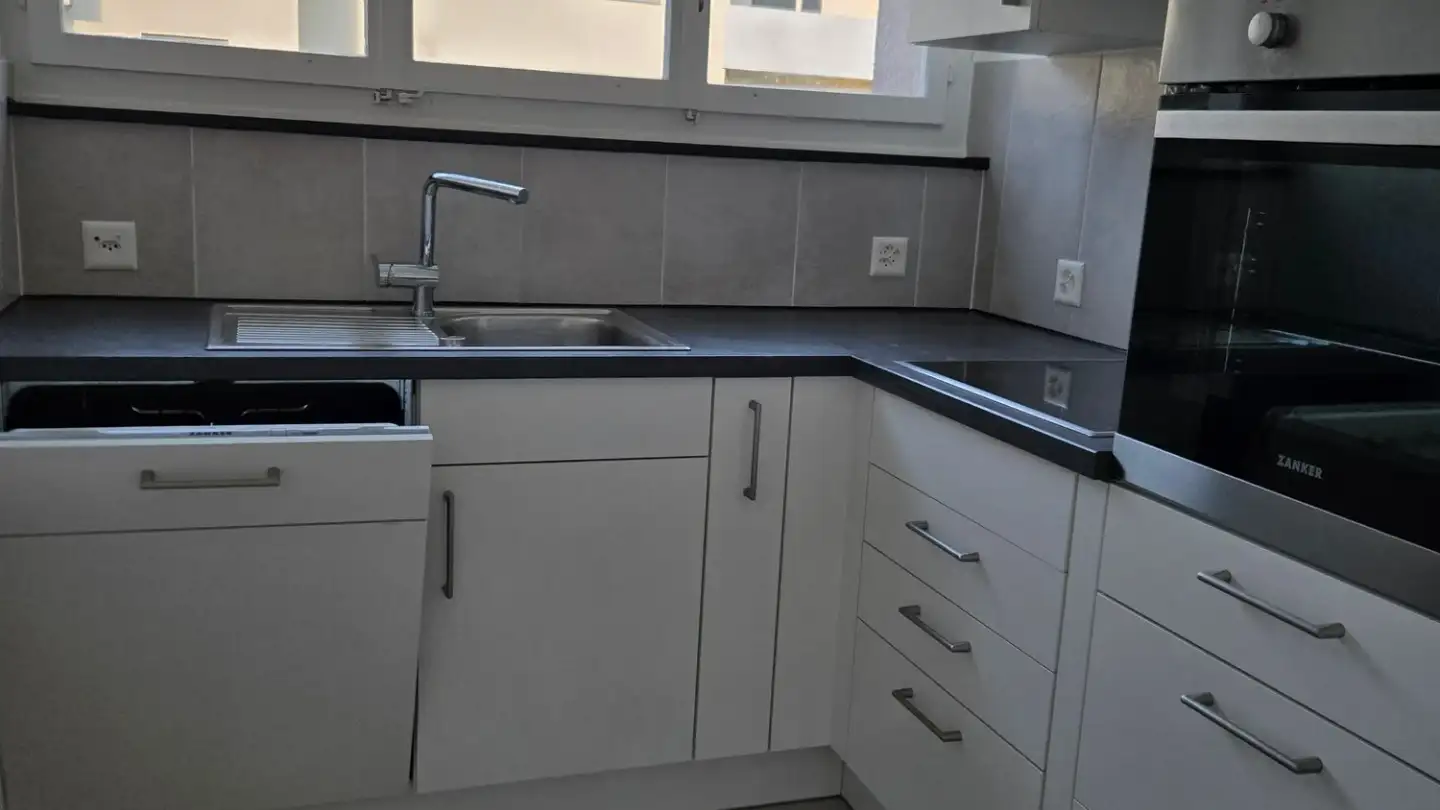 Appartamento in affitto - Schulhausstrasse 3, 8783 Linthal
