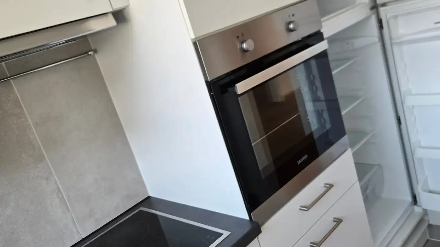 Appartamento in affitto - Schulhausstrasse 3, 8783 Linthal - Foto 2