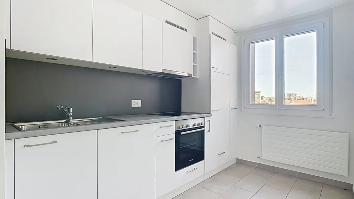 Apartment for rent - Avenue Léopold-Robert 76, 2300 La Chaux-de-Fonds