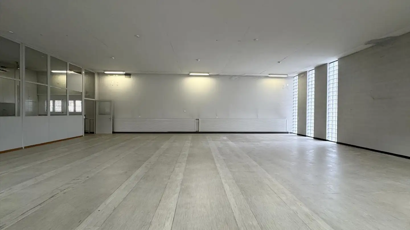 Gewerbe mieten - Eimattstrasse 25, 4436 Oberdorf BL - Foto 3