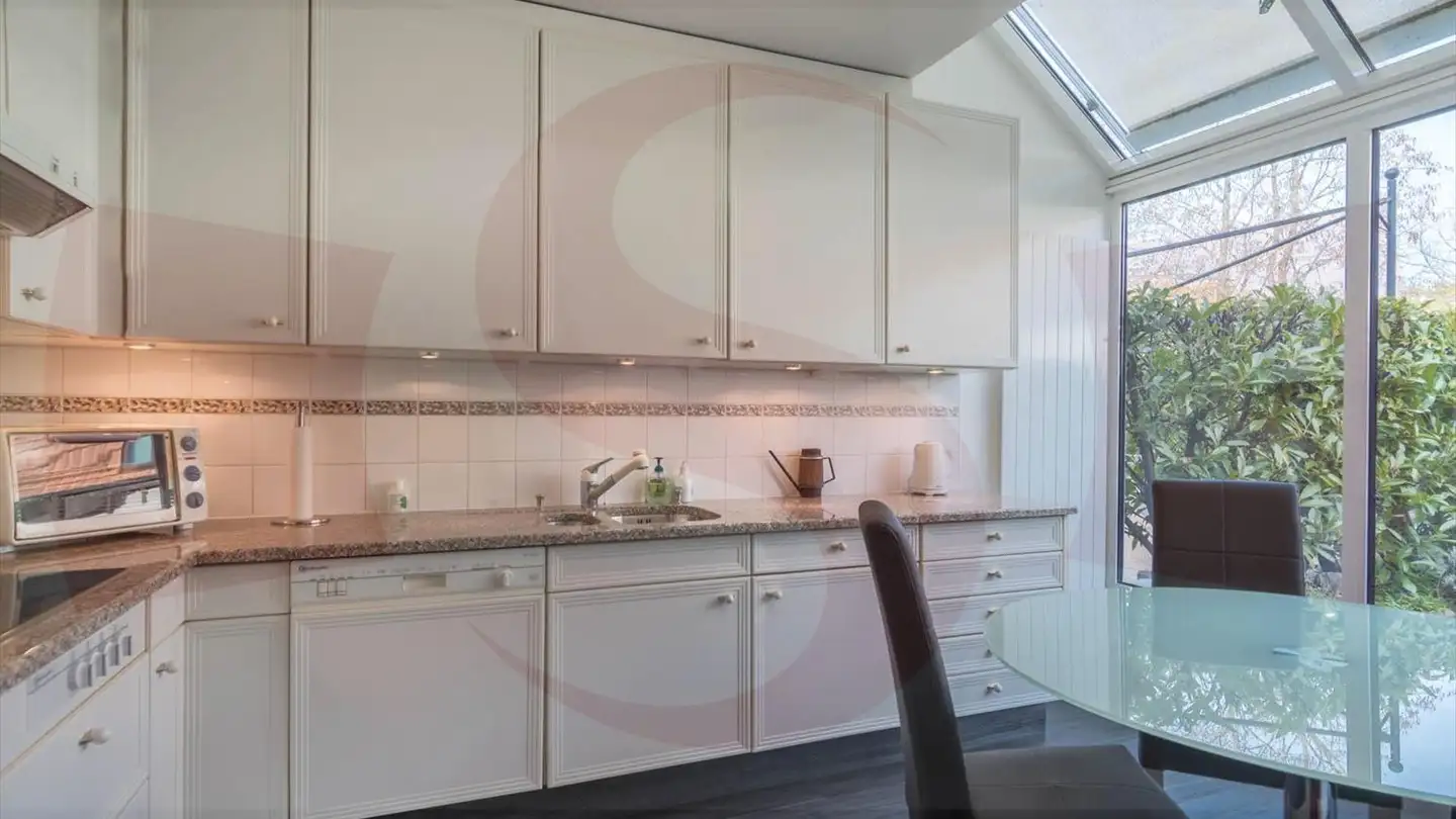 Casa singola in affitto - 1293 Bellevue - Photo 3