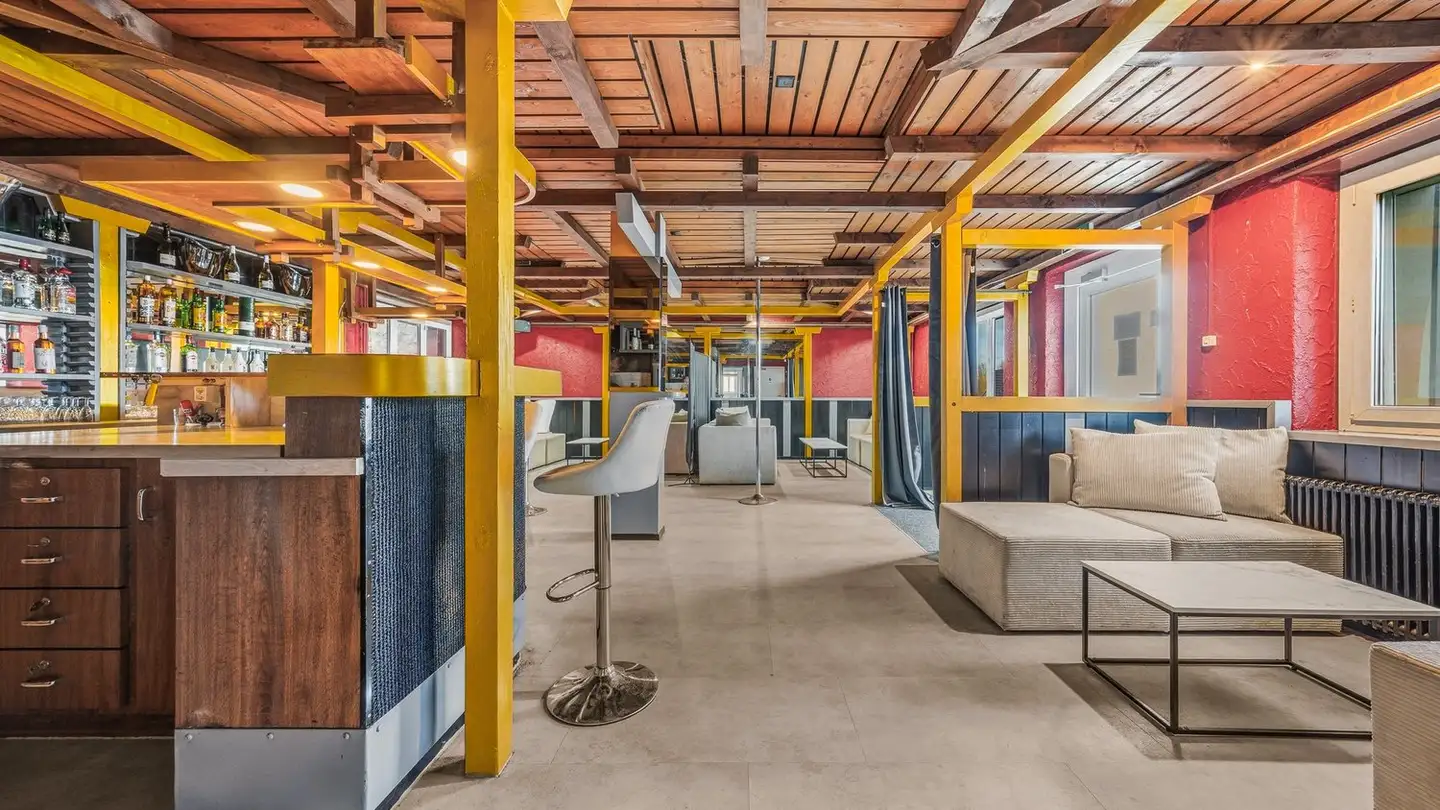 Mixed-use building for sale - 1717 St. Ursen - Photo 4