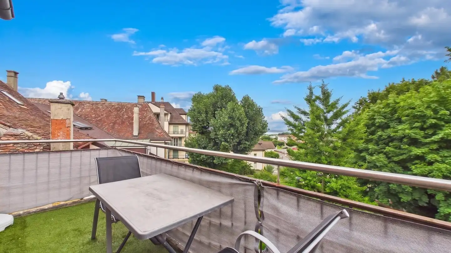 Attic flat for rent - Rue Haute 4, 2013 Colombier NE - Photo 2