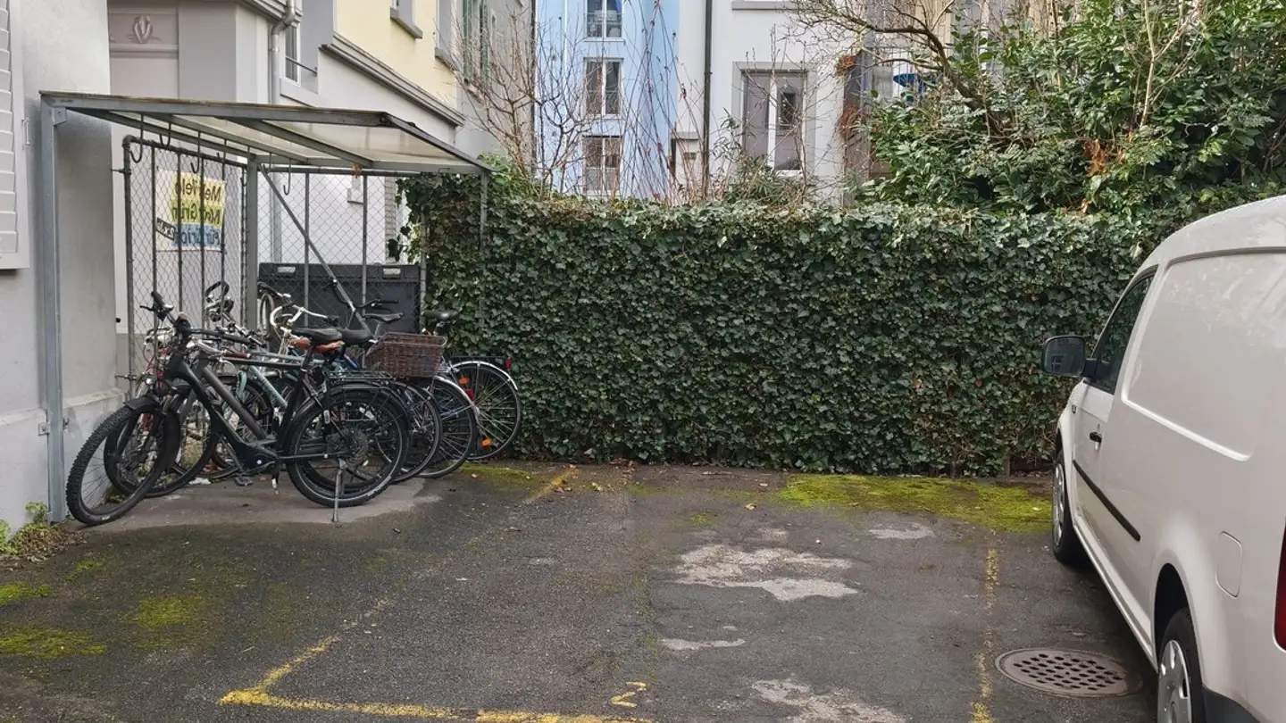Place de parking extérieure à louer - Anwandstrasse 8, 8004 Zürich