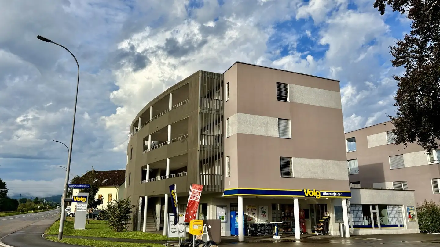 Garage individuel à louer - Walther-Bürsten-Strasse 1, 5036 Oberentfelden