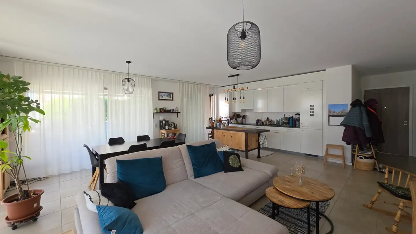 Stepped apartment for rent - Allée Louis Daguerre, 1723 Marly - Photo 4