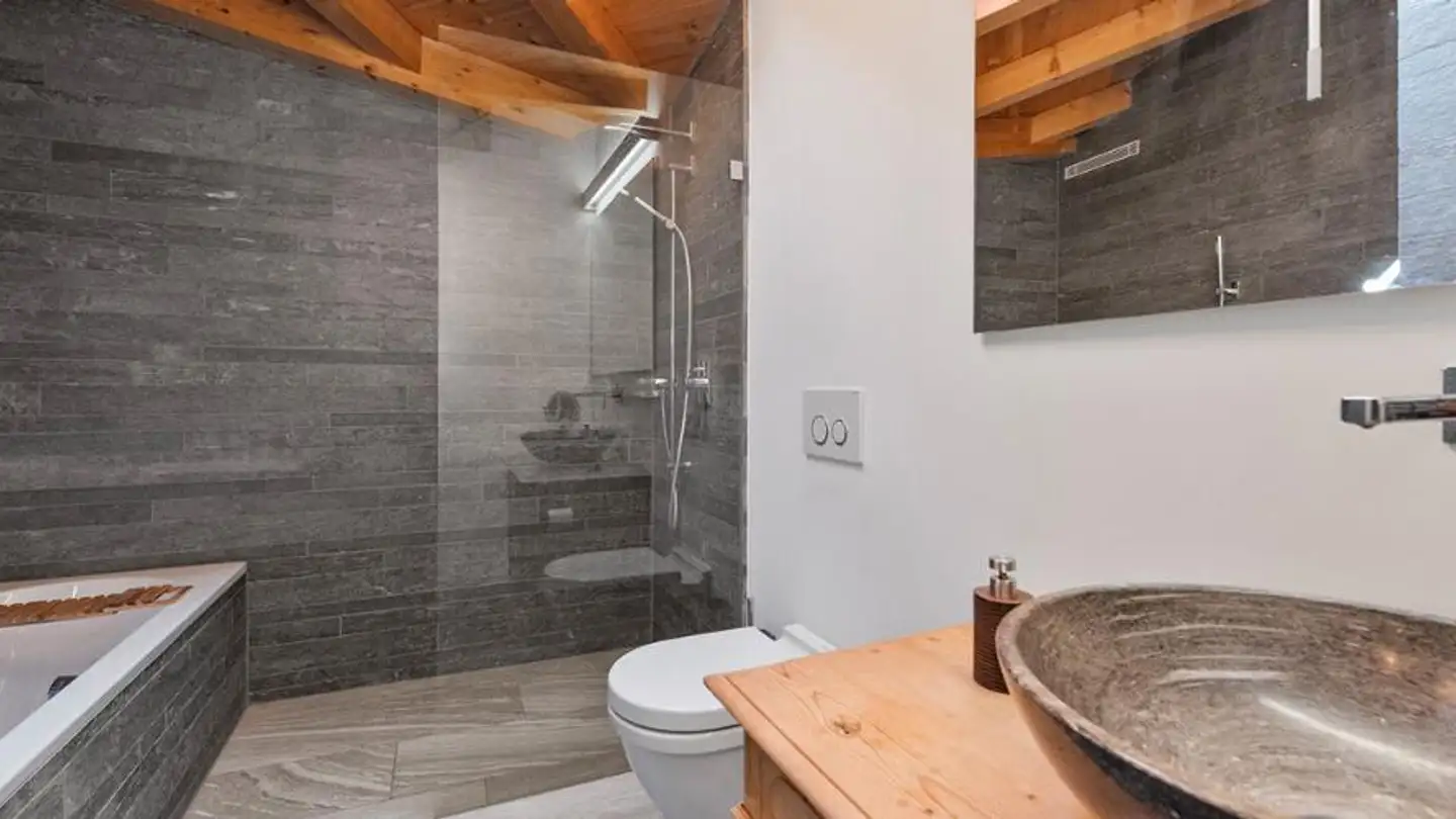 Dachgeschosswohnung kaufen - 7018 Flims Waldhaus - Foto 4