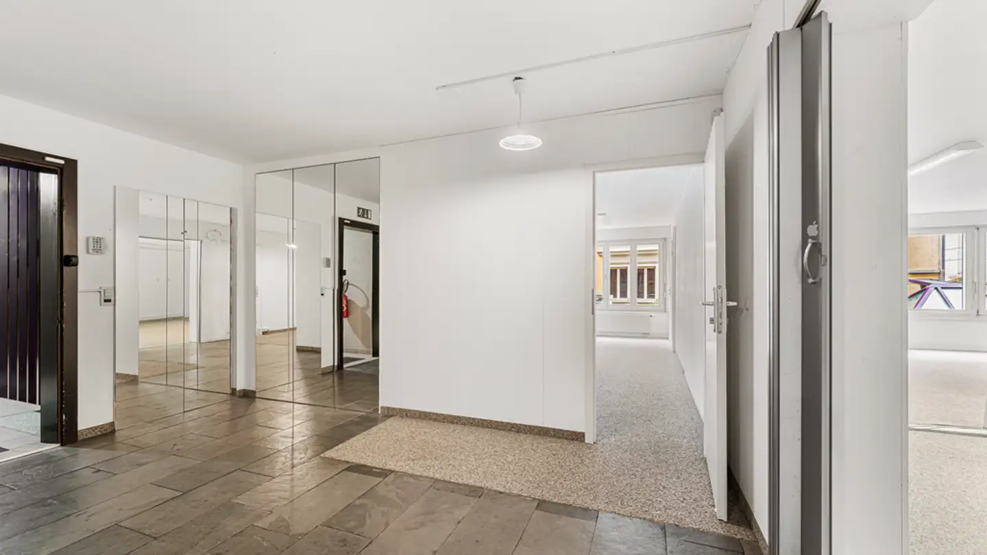 Commerciale in affitto - Avenue Des Alpes 29, 1820 Montreux - Photo 2