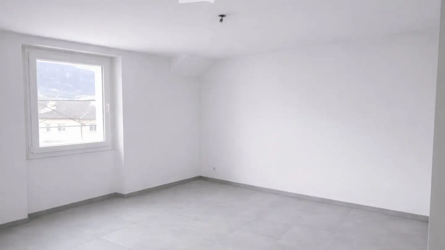 Single house for rent - 1912 Leytron - Photo 2