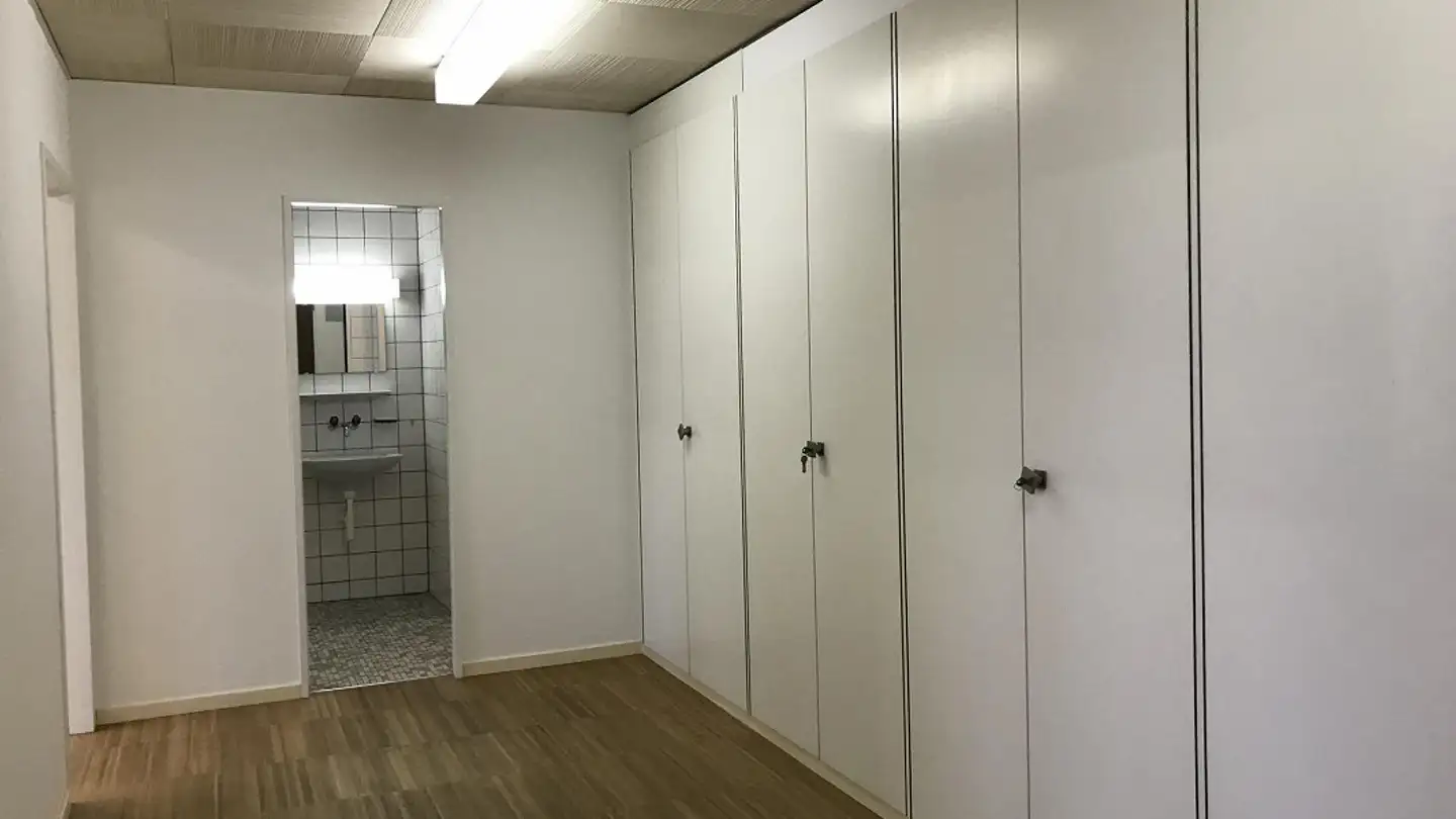 Bürofläche mieten - Grabenackerstrasse 11, 4142 Münchenstein - Foto 3