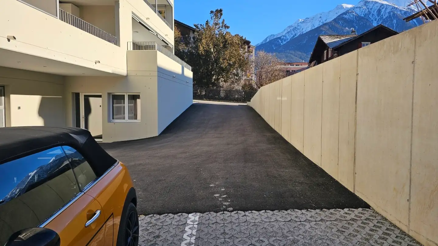 Parcheggio esterno in affitto - Fo-Strasse 2, 3904 Naters - Foto 3