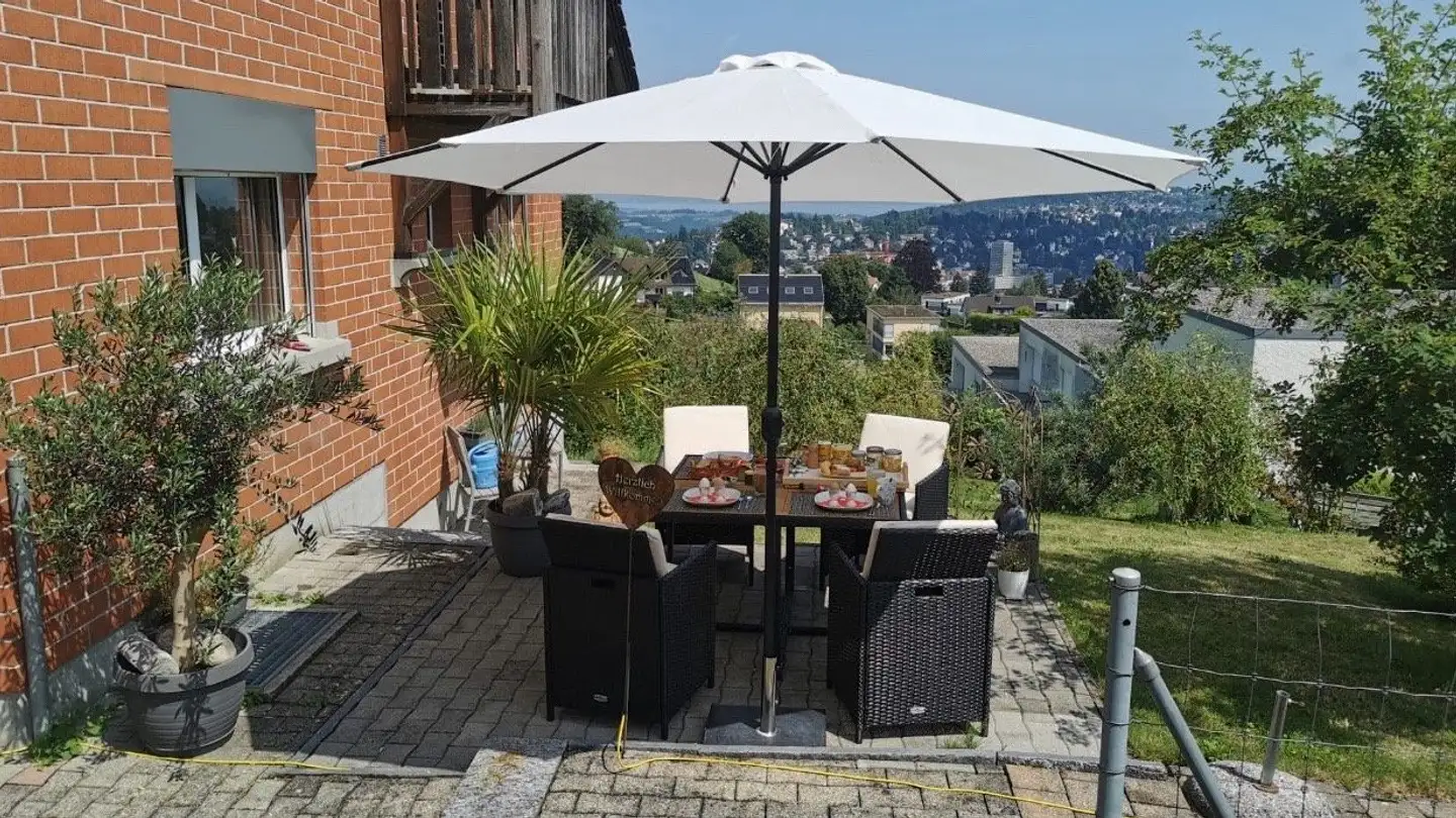 Studio à louer - Oberhofstettenstrasse 84, 9012 St. Gallen