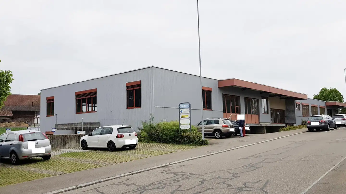 Gewerbe mieten - Ringstrasse 12, 8317 Tagelswangen