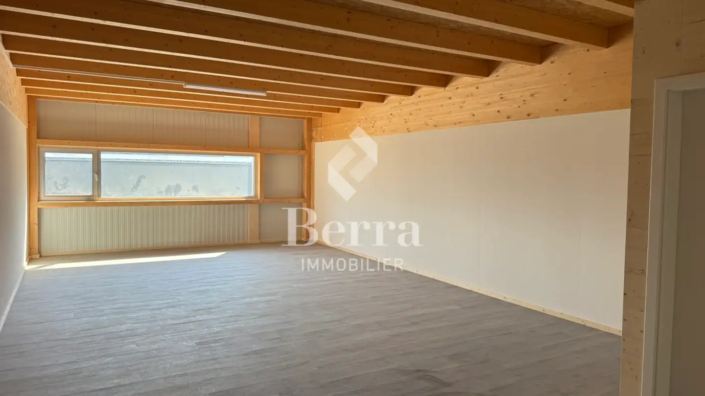 Commercial à vendre - 1920 Martigny