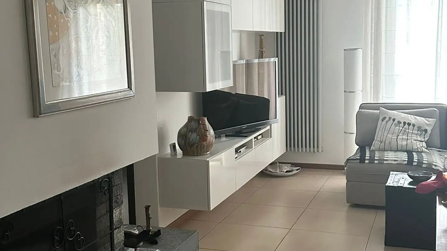 Apartment for rent - Via Del Piano 2a, 6512 Giubiasco - Photo 4