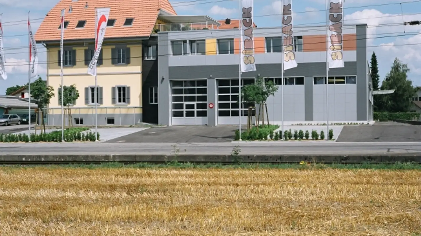 Mischgenutztes Gebäude mieten - Bahnhofstrasse 37, 3427 Utzenstorf