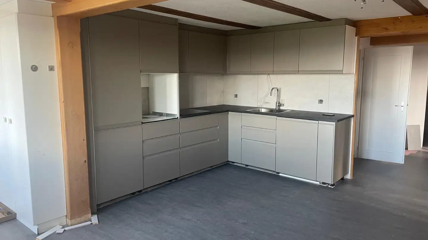 Appartement à louer - 3510 Häutligen