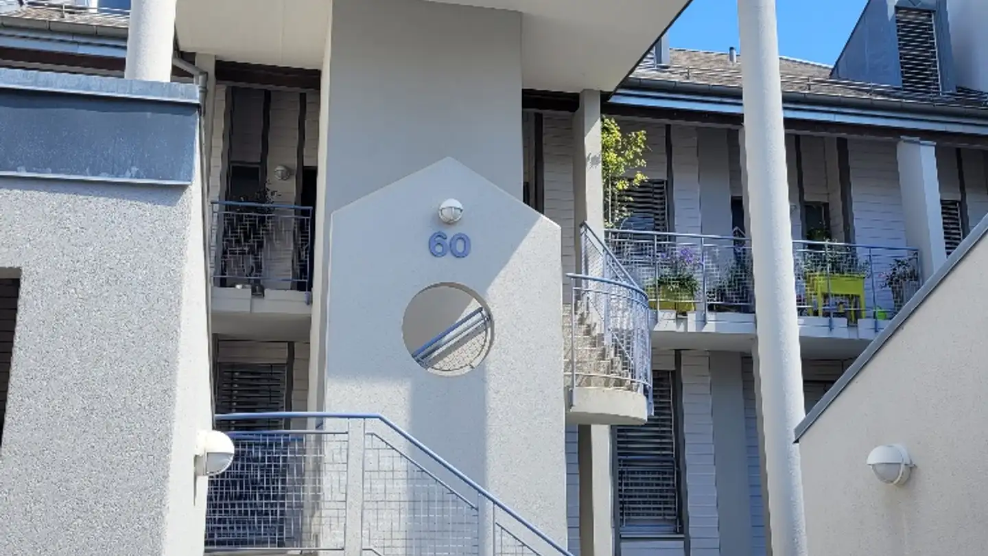 Outdoor parking space for rent - Route De La Gare-De-Satigny 60, 1242 Satigny