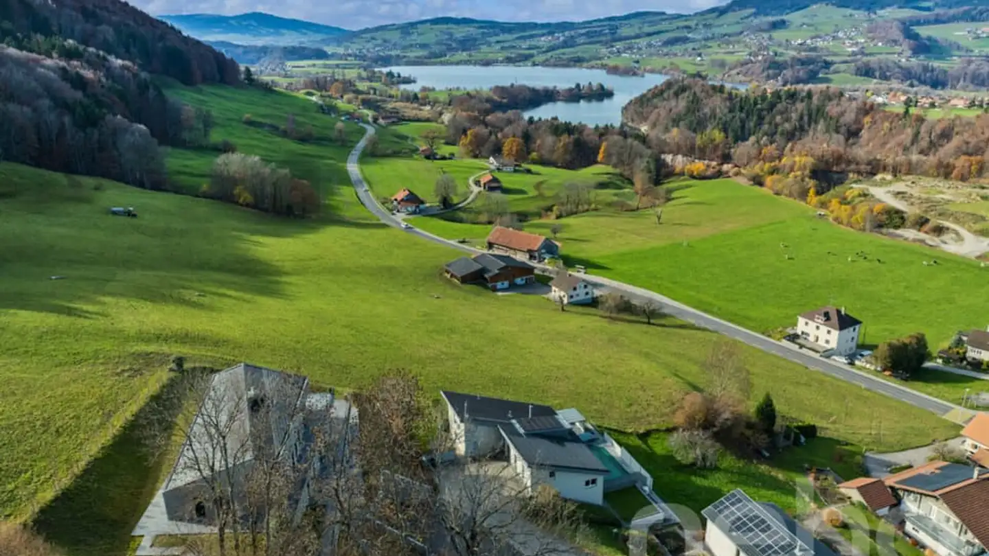 Edificio residenziale in vendita - 1634 La Roche FR - Foto 2