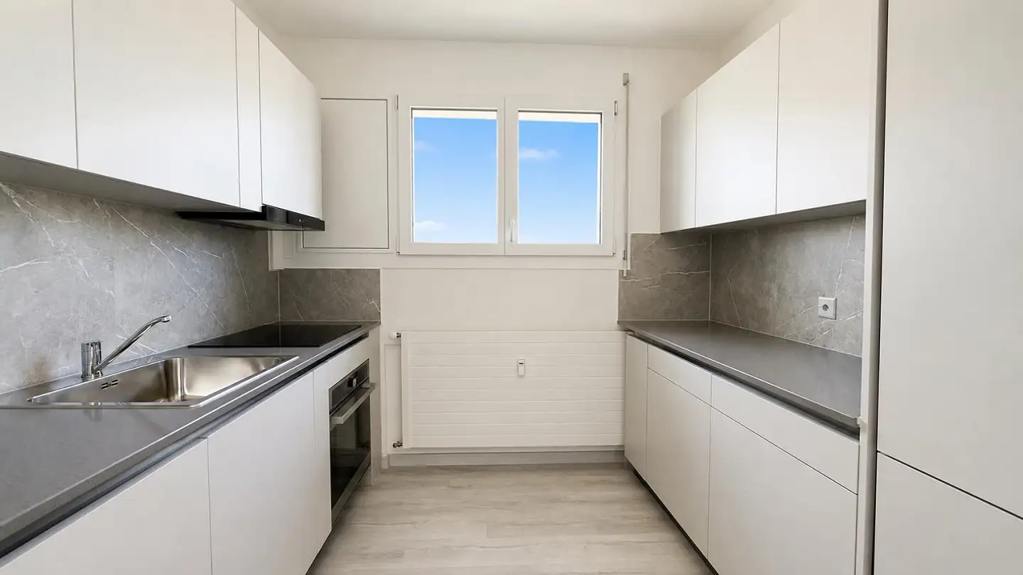 Appartement à louer - Via Pragee 1b, 6877 Coldrerio
