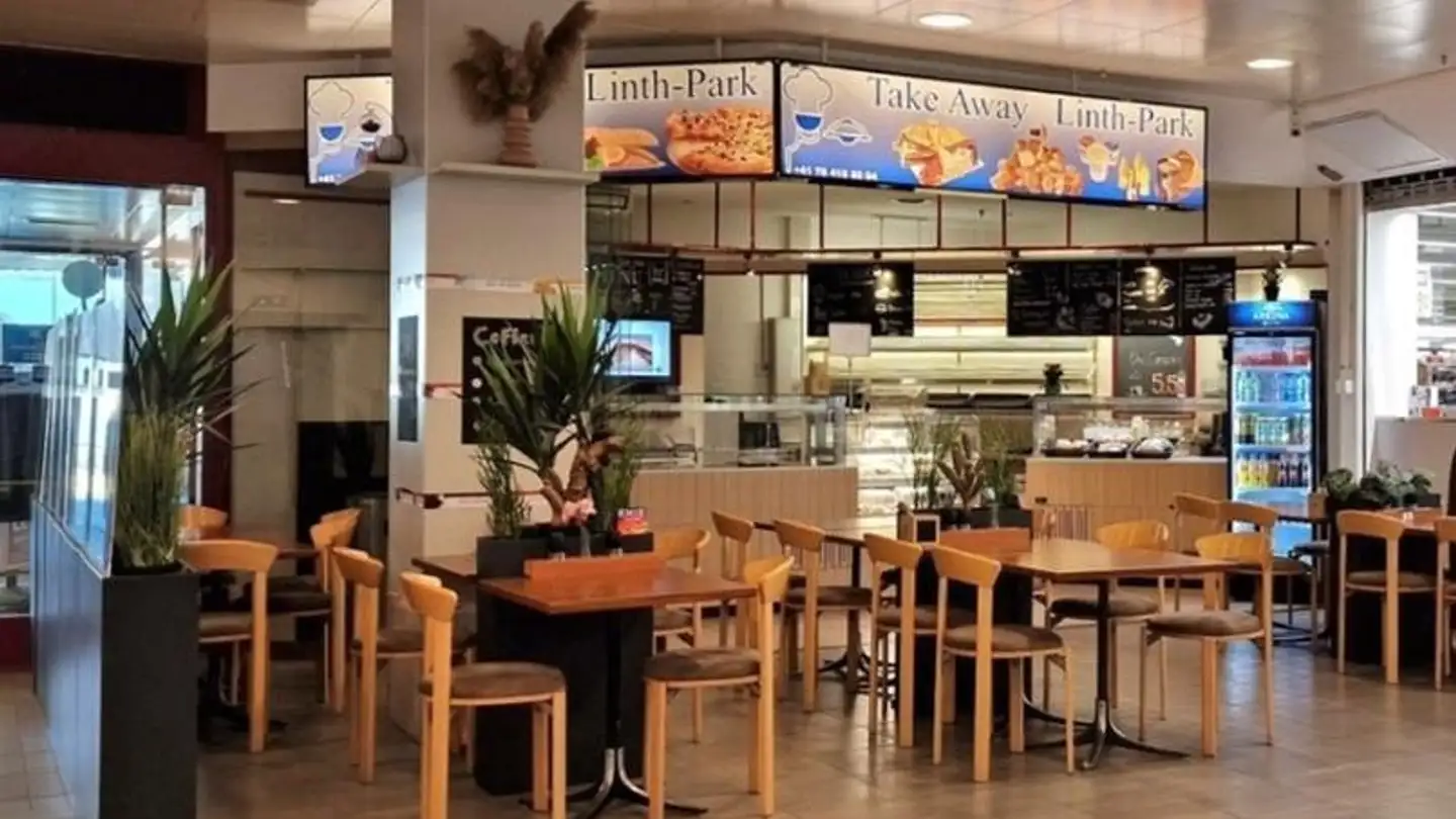 Commercial for rent - Burgerfeldstrasse 15, 8730 Uznach - Photo 4