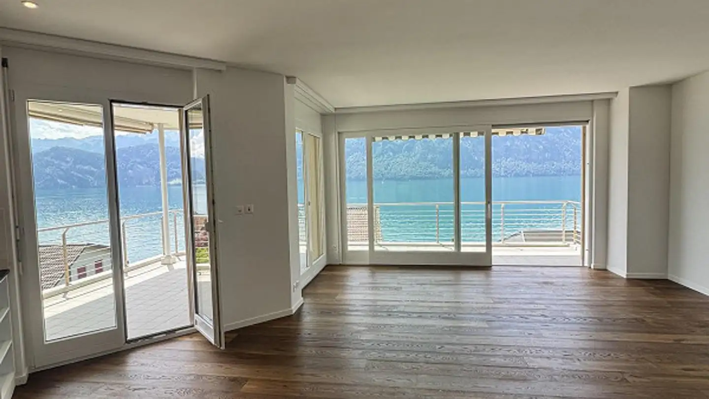 Stepped apartment for sale - 6353 Weggis - Photo 2